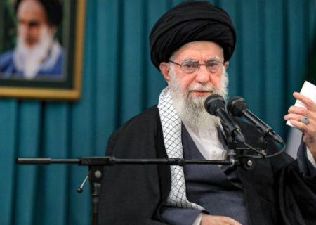 رئیس جمهور آمریکا را مجرم می‌دانیم