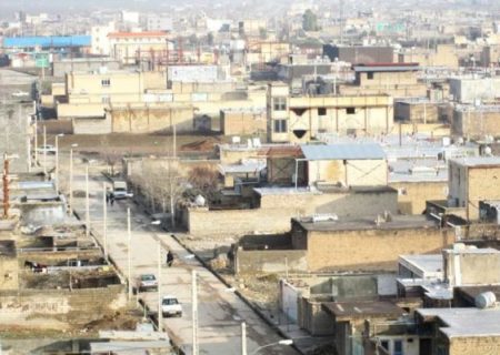 مردم رومشکان از نبود بانک رفاه رنج می‌برند