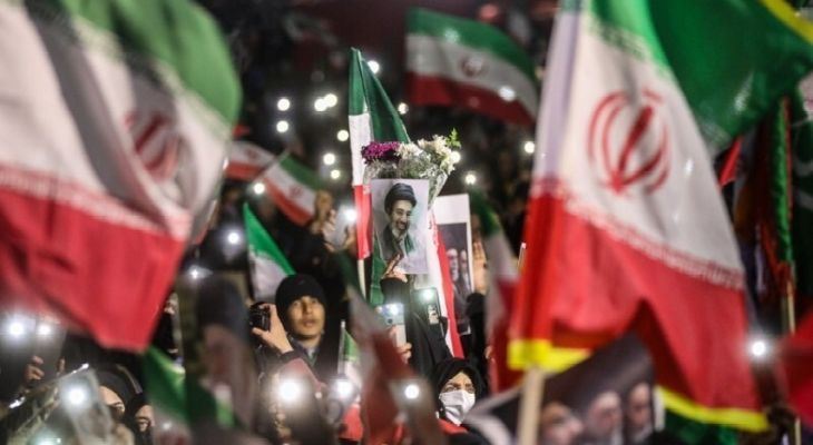 نقش روحانیت در آرامش و همبستگی مردم در شرایط حساس