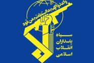 فرمانده سپاه از مداحان و هنرمندان تقدیر کرد