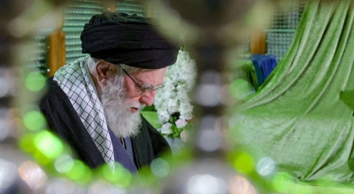 مسافر خورشید هشتم
