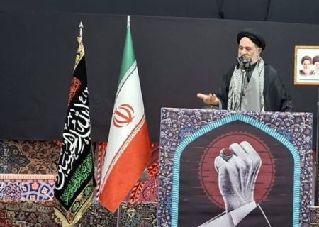 استمرار حضور مردم در خیابان تضمین‌کننده پیروزی است
