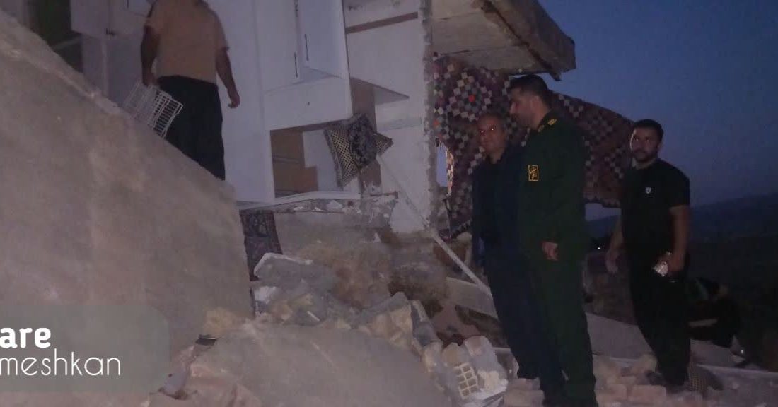سرکشی فرماندهی و جانشین سپاه ناحیه مقاومت بسیج رومشکان و رئیس کمیته امداد از مناطق زلزلهزده پادروند