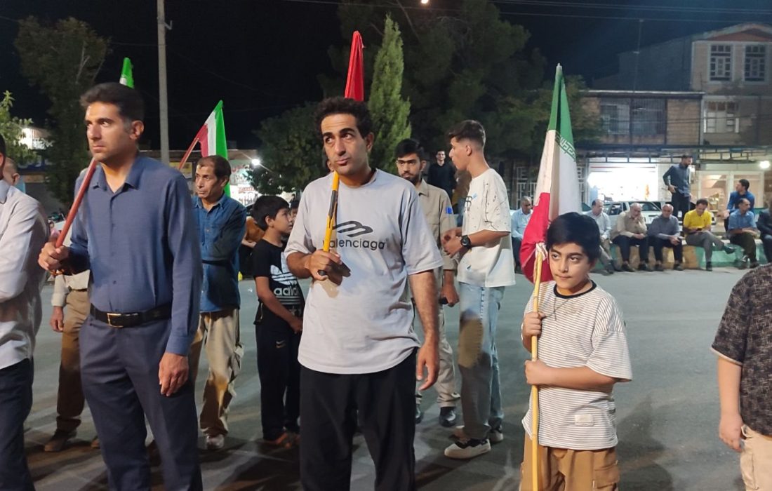 شبهایی که با پرچم ایران روشن میشود