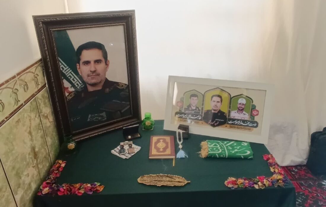 یادواره خانگی شهید محمود رشنو در دومین روز هفته دفاع مقدس